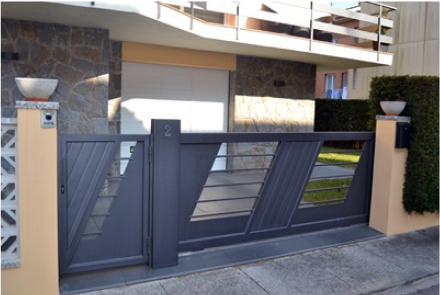 PUERTAS CORREDERAS EXTERIORES